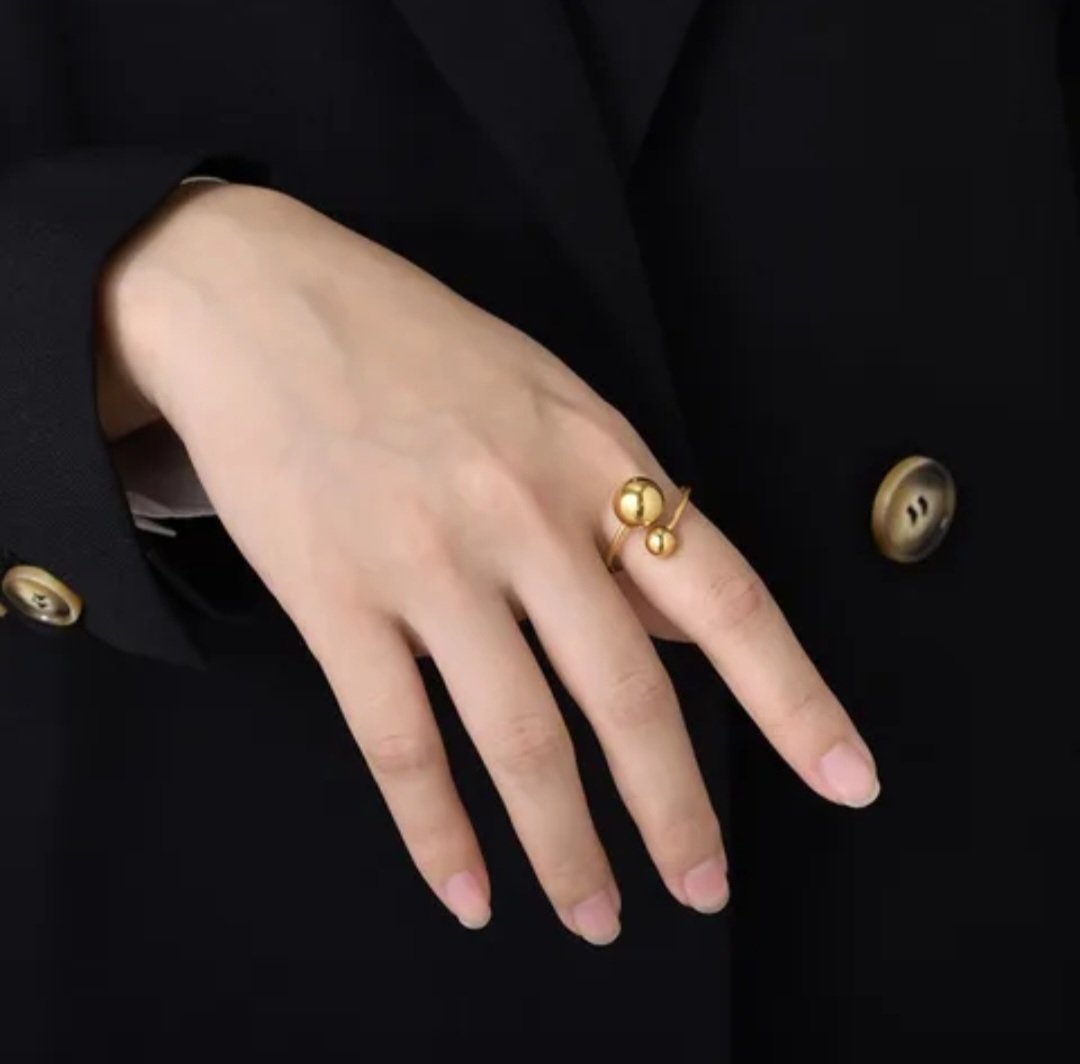 Anti-Tarnish Small & Big Ball Ring - Image 2